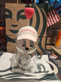 STARBUCKS Strawberry Bearista Cup 80$ shipped
