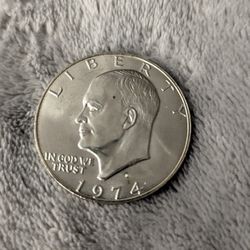1974- S Uncirculated Eisenhower Silver Dollar 