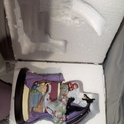 Brand New Precious Moments Disney Sleeping Beauty Musical Sculpture