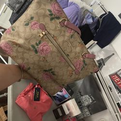 Coach Purse And Wallet 