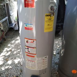 State Select 40 Gallon Natural Gas Water Heater. 3 Yr Warranty 