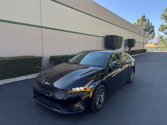 !!!$8(contact info removed) KIA K5 !!!