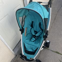 QUINNY STROLLER 