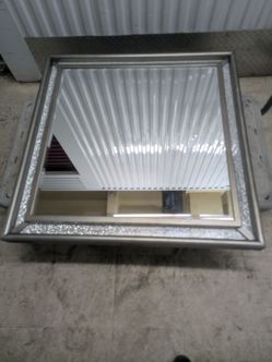 Modern 3x3 mirror light up