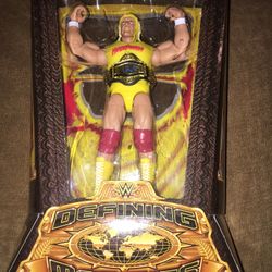 2014 WWE Defining Moments Hulk Hogan