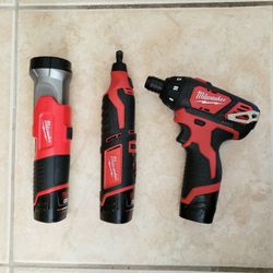 Milwaukee 1/4 Hex  Impact Driver + Oscillating Tool + LED Work Light + 3 Batteries 