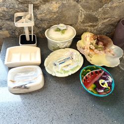 Moving Abroad Sale, Everything Must Go. Moving Sale In Sunny Isles Beach. Everything Must Go..kitchen Utensils 