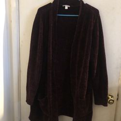 D&CO Burgandy Women’s Fleece Sweater Sz XL