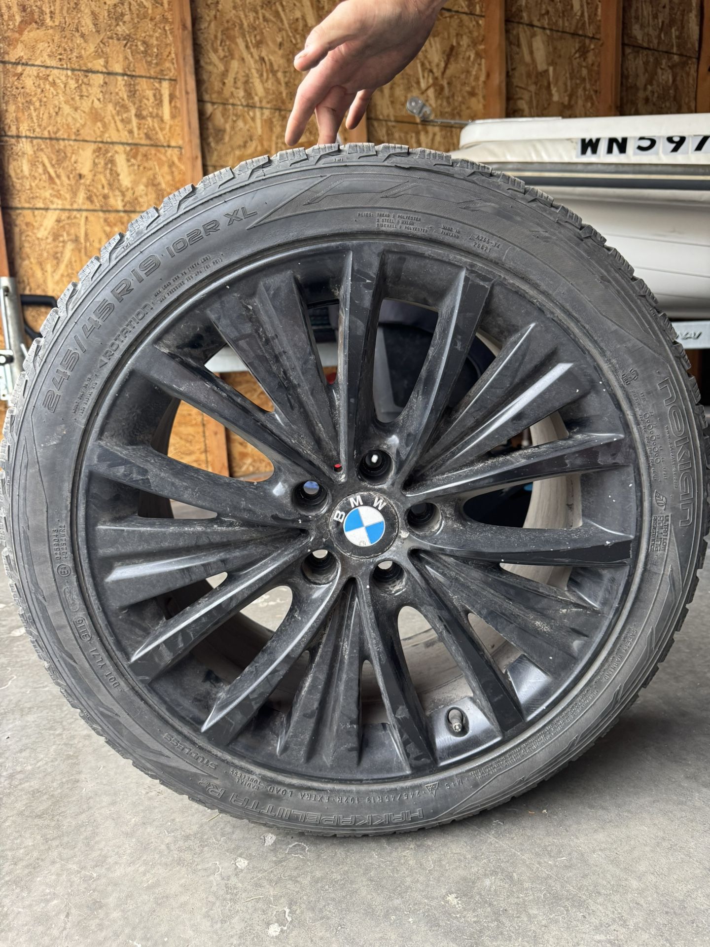 BMW Wheels and tires for the car