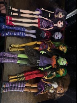 Monster high doll lot