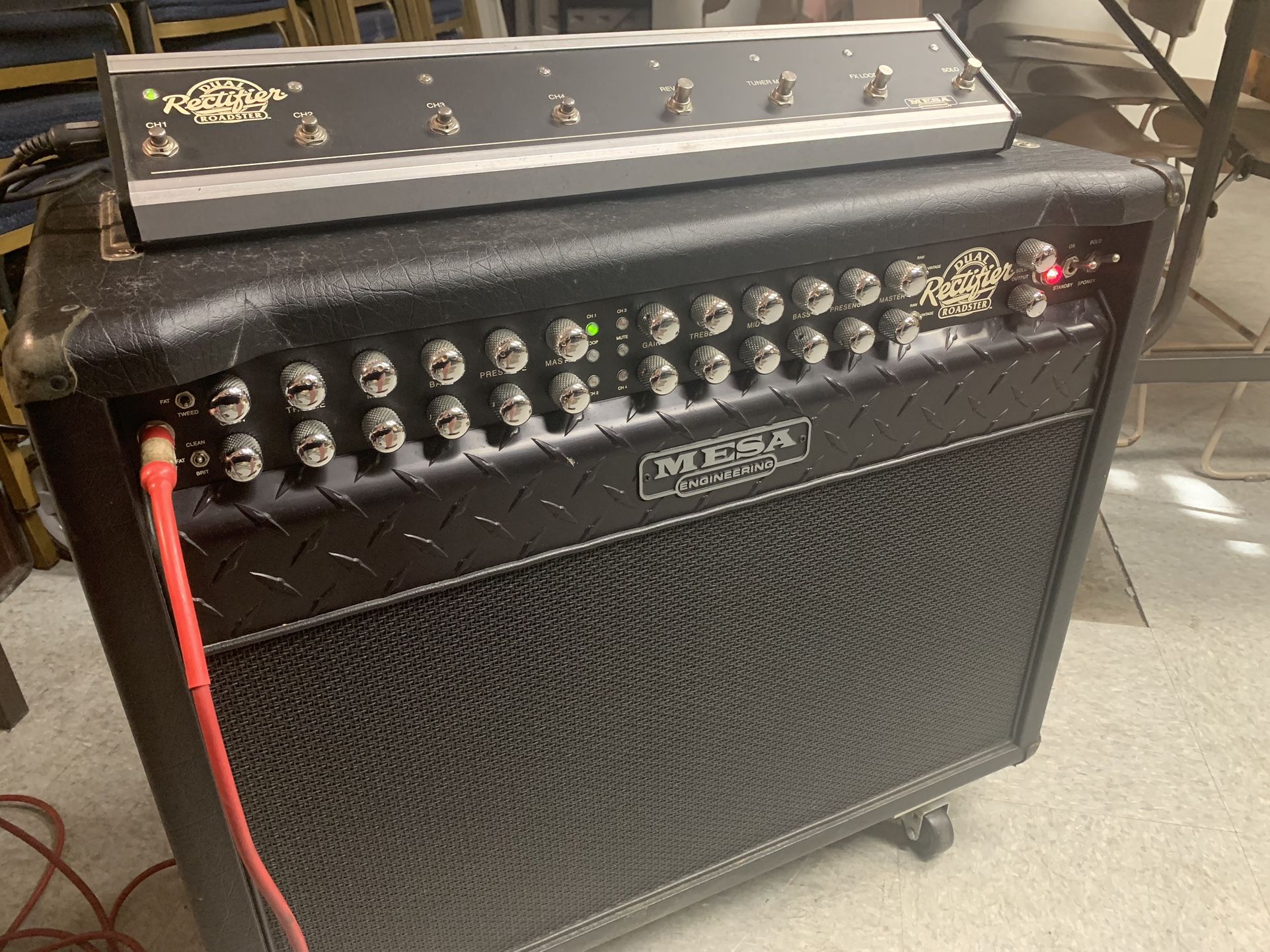 MESA BOOGIE ROADSTER 2x12