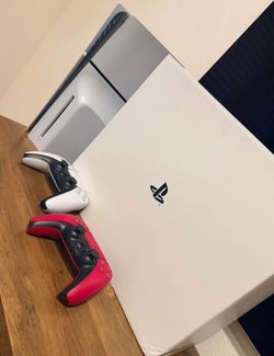 Ps5 disk version with extra controller