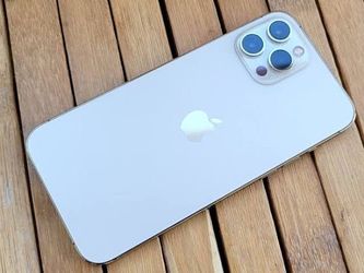 iPhone 12 Pro Max