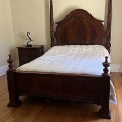 3 Piece Queen  Bedroom Set