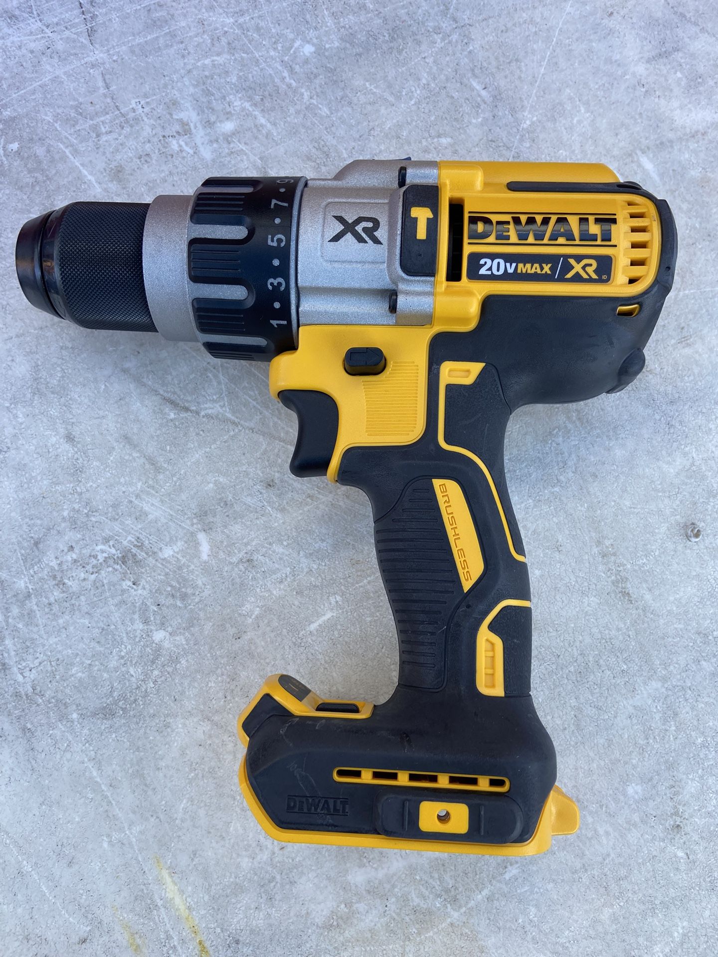 DeWalt 20v Hammer Drill