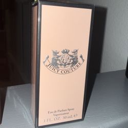 Juicy Couture Eau De Parfum Spray