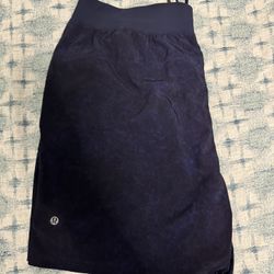 Lululemon Men shorts