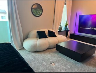 Cloud couch
