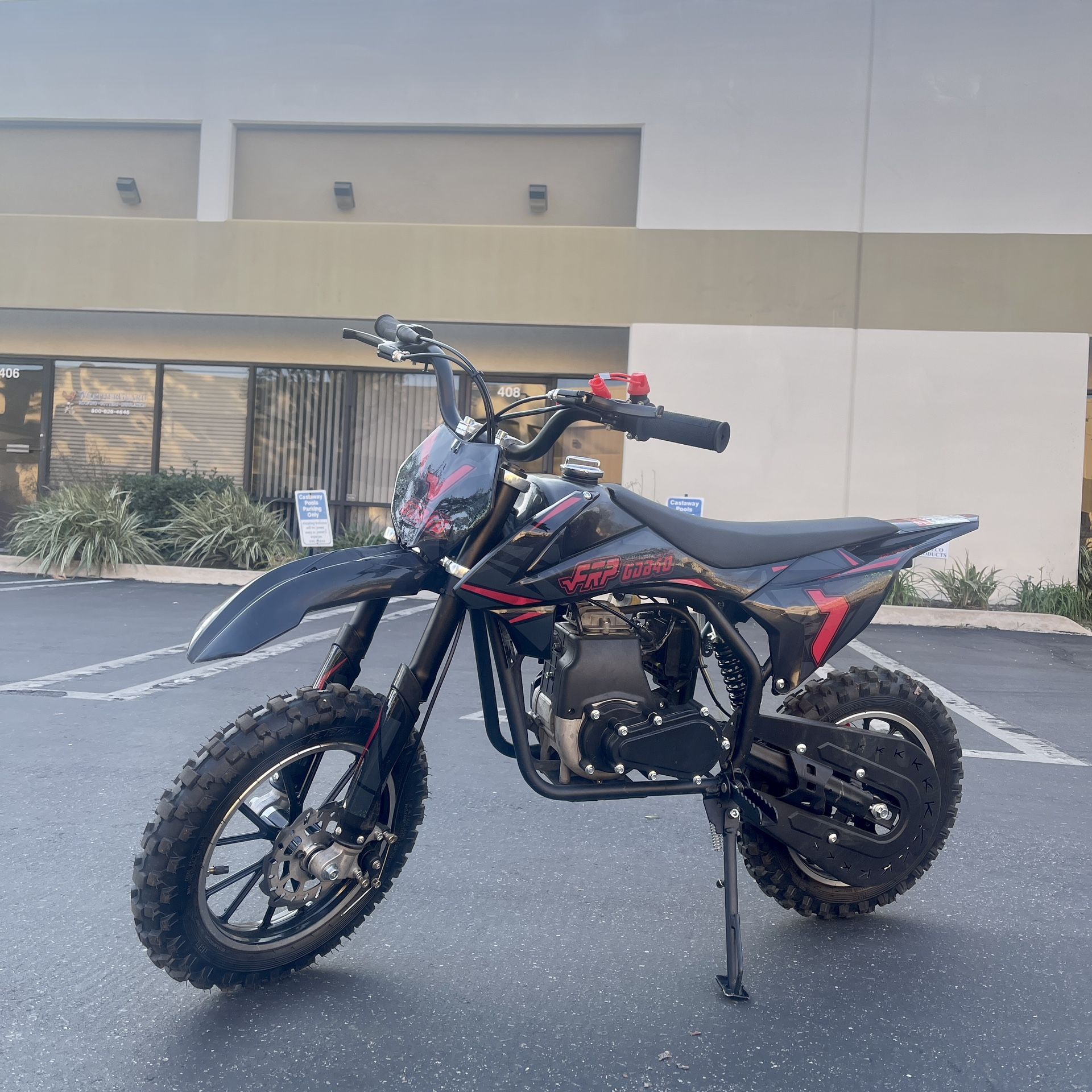 40CC 4-Stroke Dirt Bike for Kids, Off-Road Up to 20 Mph, Weight Support Up to 132 LBS