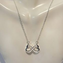 925 Sterling Silver Infinity Necklace 