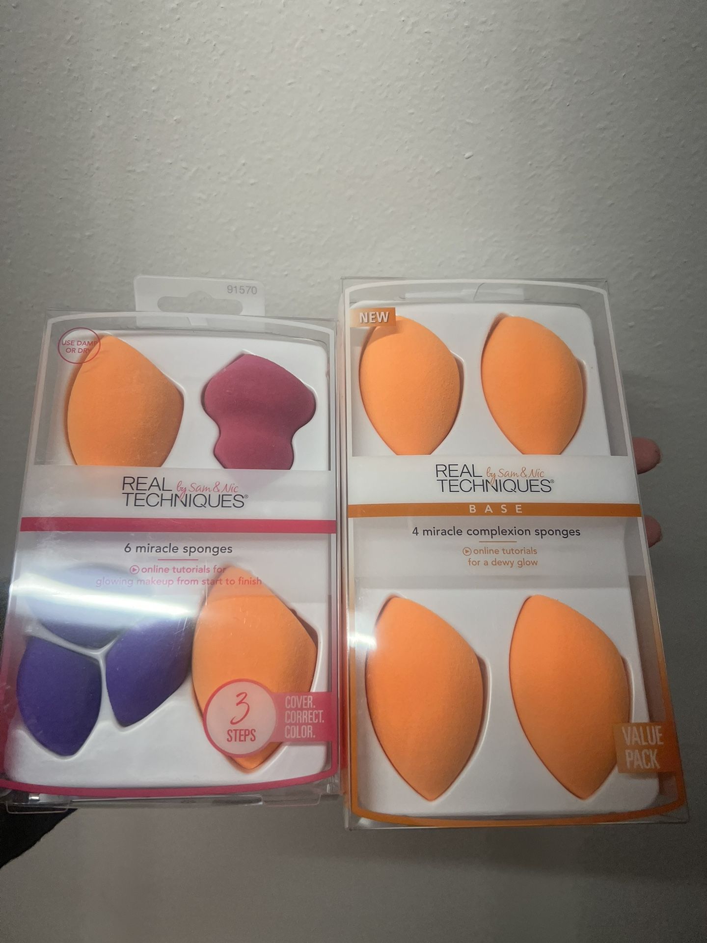 Real Techniques 6+4 Miracle Sponges for foundation brush contour highlight 2 box