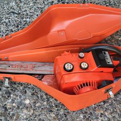 Vintage Kioritz Echo 302 Chainsaw