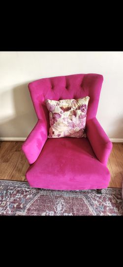 Fuchsia chairs
