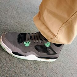 Jordan 4 Retro Green Glow Retro Size 12 Mens