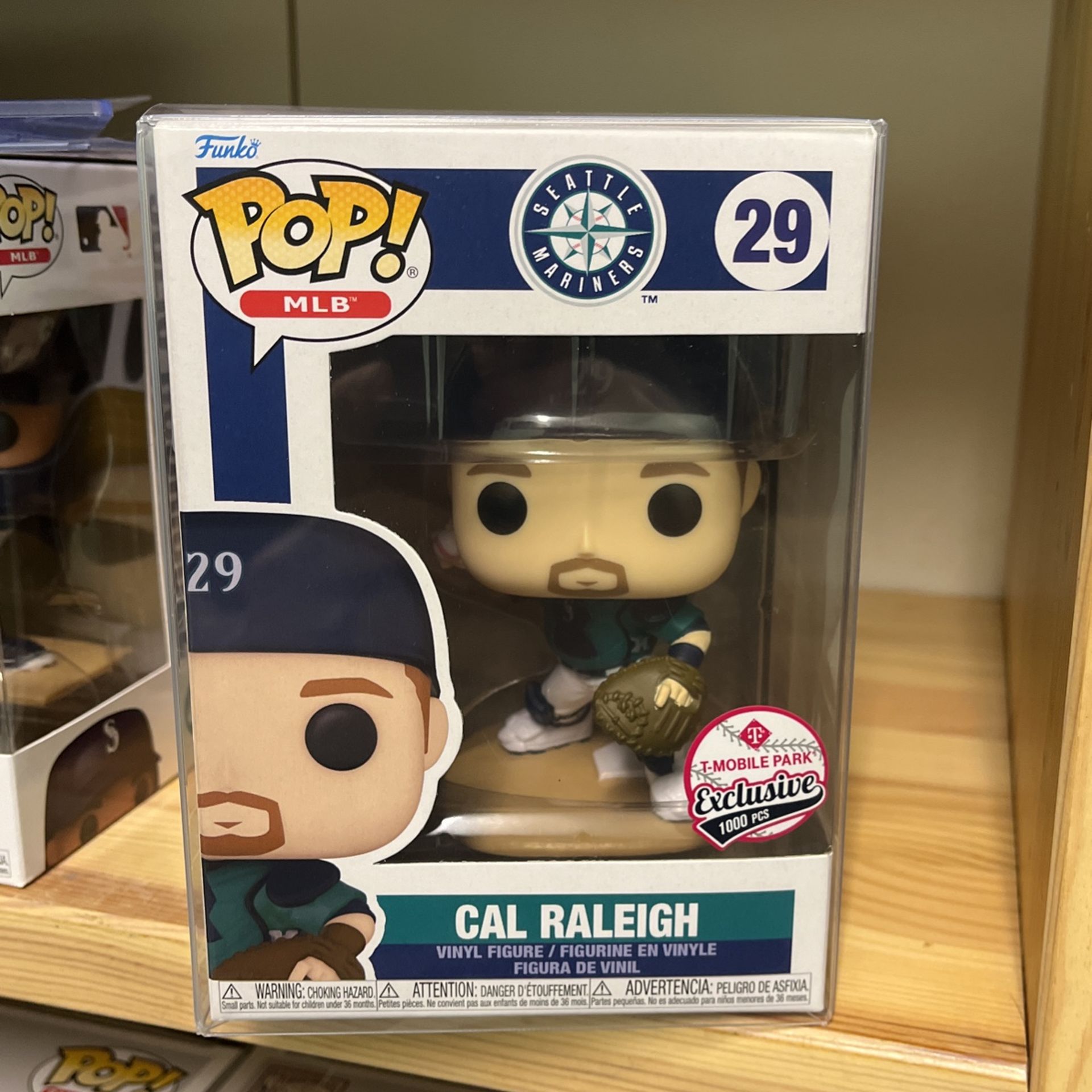 CAL RALEIGH FUNKO T MOBILE PARK EXCLUSIVE /1000