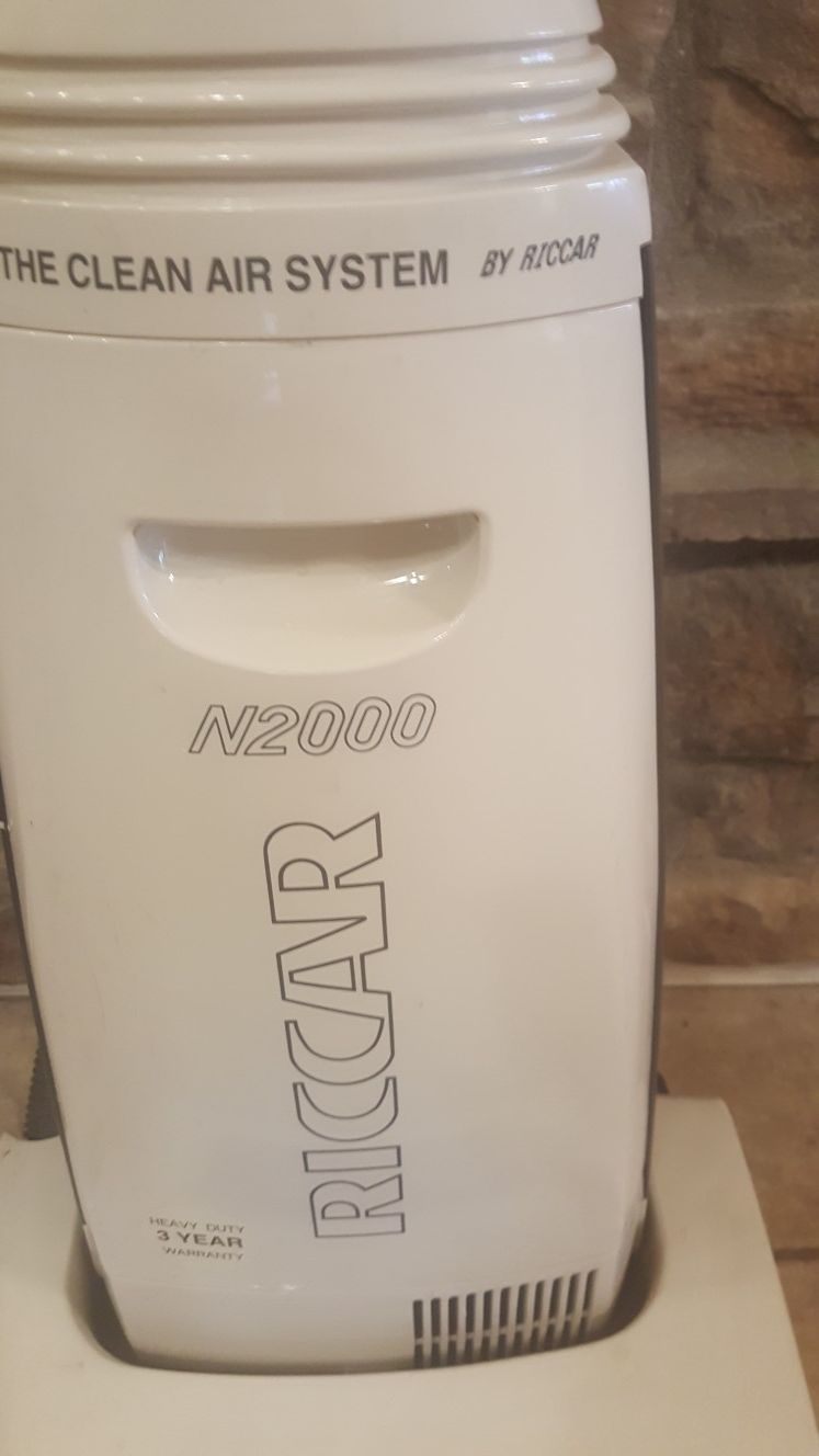 Riccar N2000 commercial vacuum cleaner for Sale in Chandler, AZ OfferUp