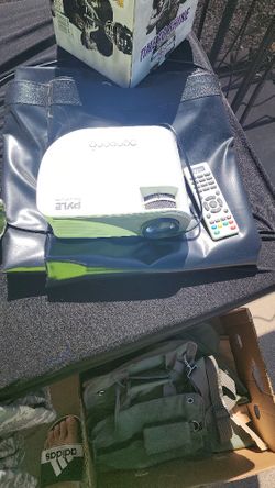 Hd Projector 200 Incj Screen