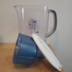 PUR Water Filter Container