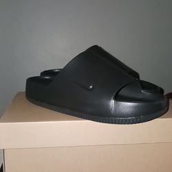 Nike calm slides