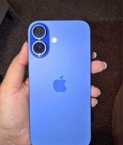 iPhone 16 unlocked