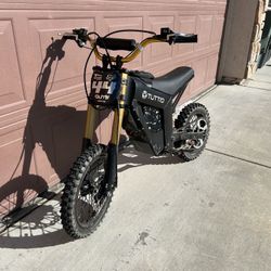 Tuttio eletric dirtbike