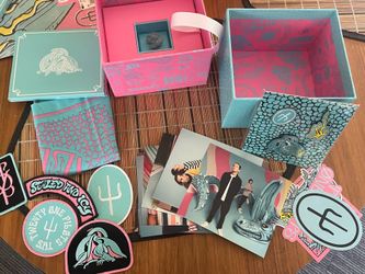 Twenty One Pilots Scaled and Icy Box Set