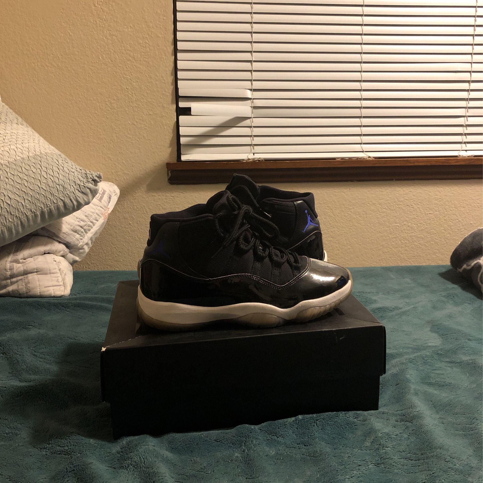Retro Space Jam Jordan 11s 2016