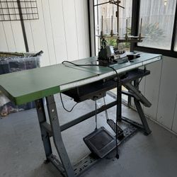 Overlock Sewing Machine 