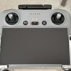 DJI RC2 Remote Control Model RC331 Barely Used Mint Condition