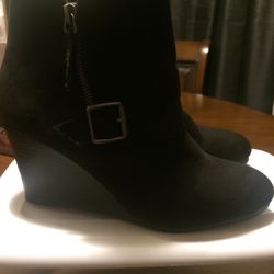 Black Suede Boots 