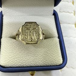 14k Gold Cross Ring