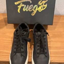 Fuegos Dance Sneakers. Black. Low top. Men’s size 7. Women’s size 8. 