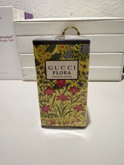 Gucci floral new and sealed!!!