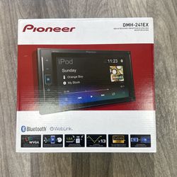 Brand New 7 Inch Pioneer DMH-241 EX Touchscreen Bluetooth