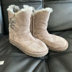 UGG Winter Boots, Slightly used