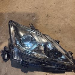OEM Lexus Is 350/250 Headlights 