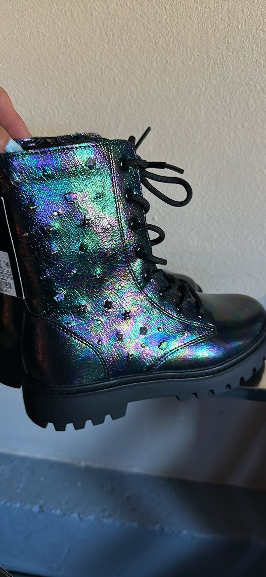 New Girls Metallic shine boots