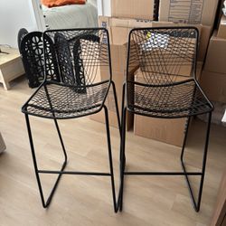 Black Bar Stools 
