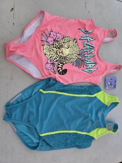 Girl swimwear size 10