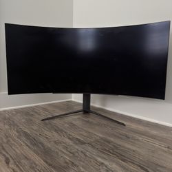 Oh Ultragear Monitor